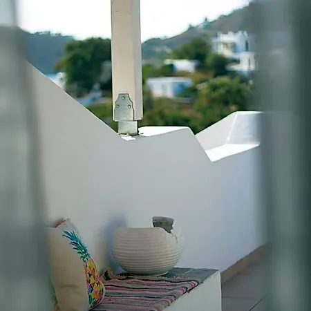 Hotel Armadoros / Backpackers