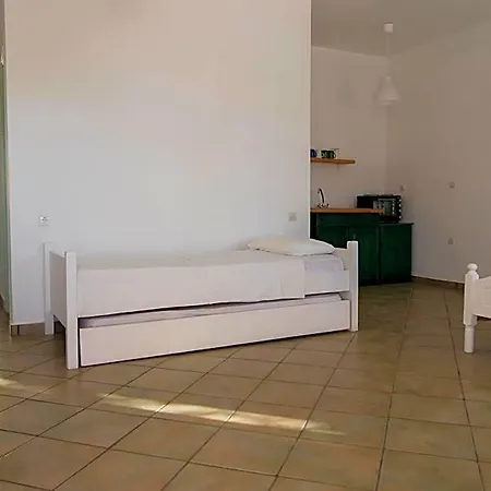 Hotel Armadoros / Backpackers Chora d'Ios
