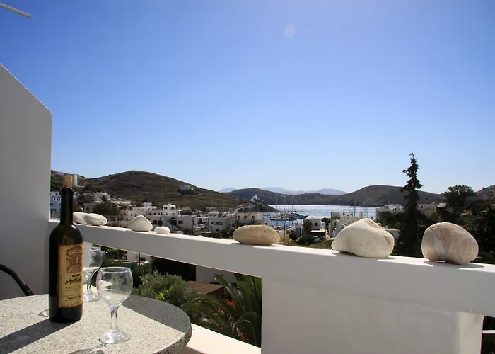 Hotell Armadoros / Backpackers Ios